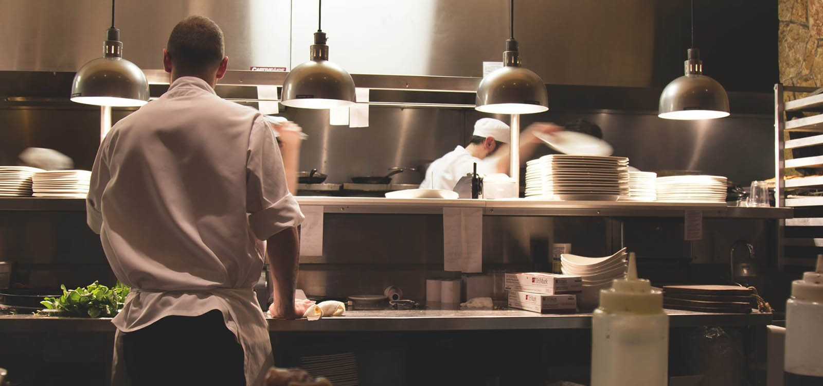 Servicio de comidas en sala